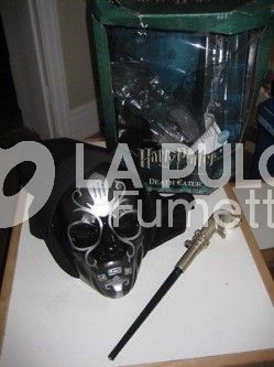 HARRY POTTER : DEATH EATER VOICE CHANGING MASK + BACCHETTA + COPRICAPO  NO SCATOLA